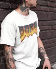 Camiseta Estampada Doom Logo 🎮 Calidad Premium