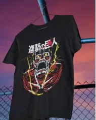 Camiseta Estampada Attack on Titan-Shingeki No Kyojin Titan Colozal 💥 Calidad Premium